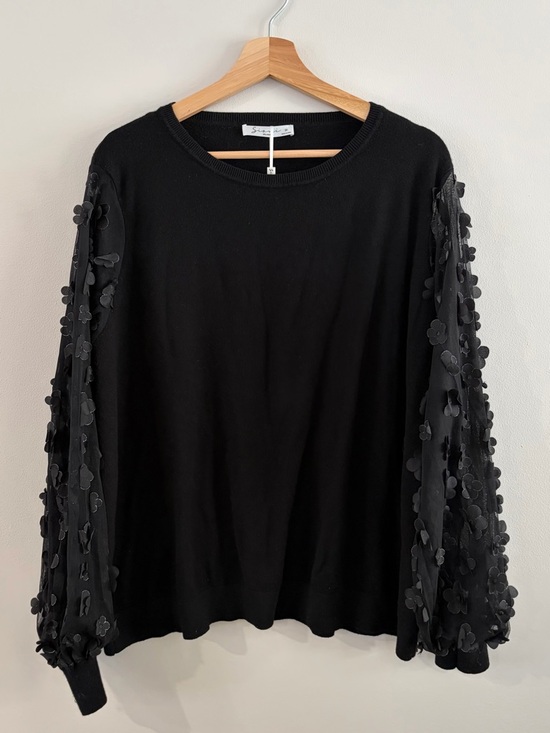 Sioni Tops - Sioni Black Sweater with 3D Floral Sleeve Details